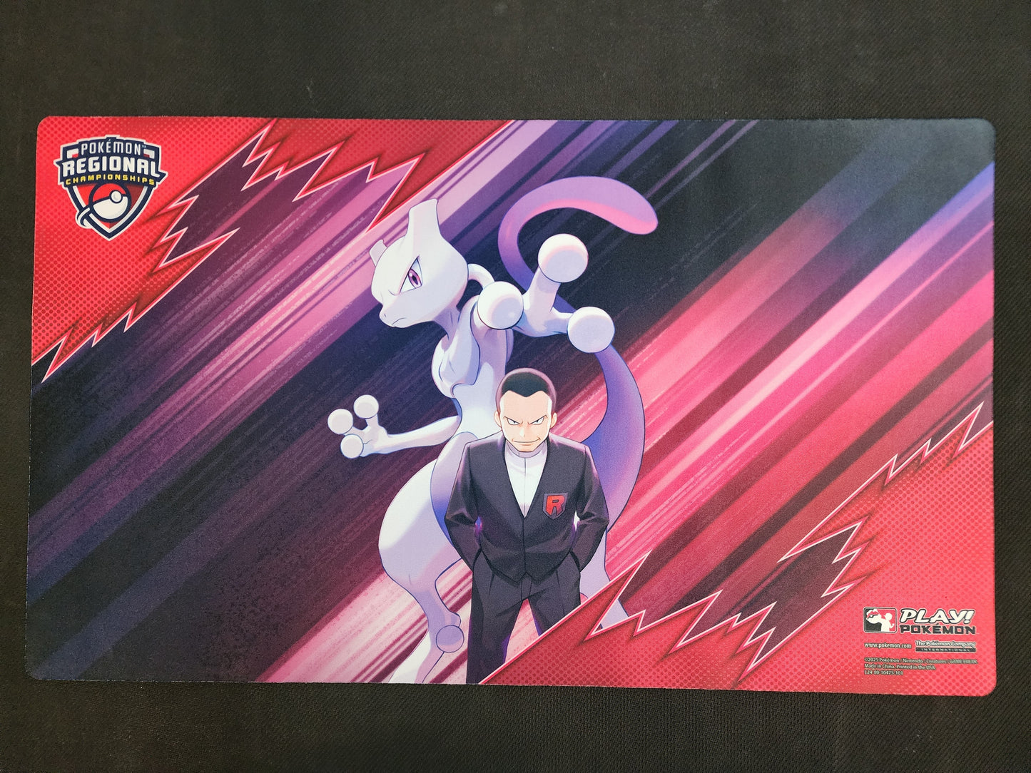 Pokemon: Regional Mewtwo and Giovanni Playmat